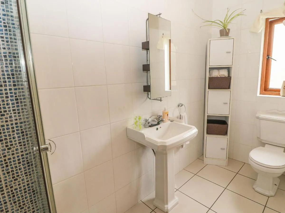 Oak Tree Lodge Killarney Apartment